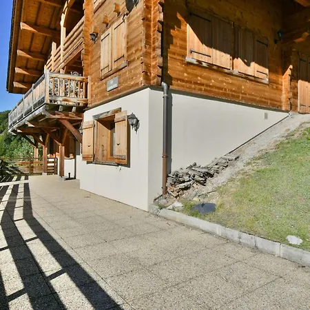 Les Laurencieres Alpesi faház *